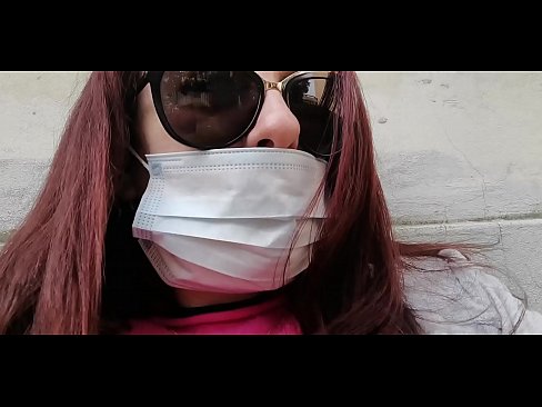 ❤️ Nicoletta hevner seg på naboen og tisser i garasjen hans (Special Covid19 Italian Quarantine) Analvideo på porno no.porno24-7.ru