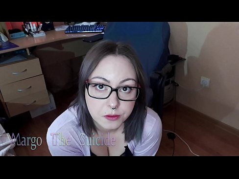 ❤️ Sexy jente med briller suger dildo dypt på kamera Analvideo på porno no.porno24-7.ru