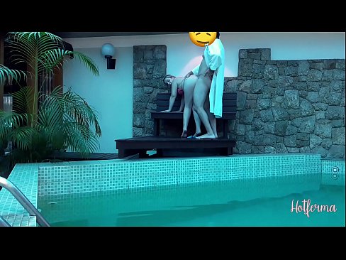 ❤️ Sjef inviterer hushjelp til bassenget, men kunne ikke motstå en varm Analvideo på porno no.porno24-7.ru