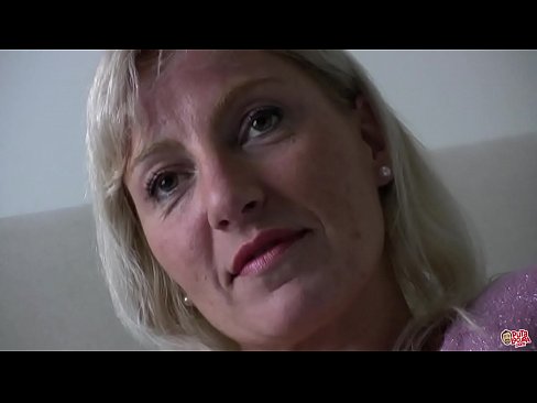 ❤️ Moren vi alle knullet ... Dame, oppfør deg! Analvideo på porno no.porno24-7.ru